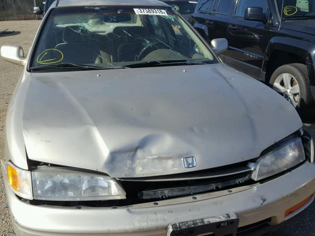 1HGCD5636SA152007 - 1995 HONDA ACCORD LX GOLD photo 9