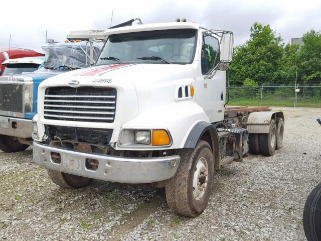 2FZXBJCB3XAA95654 - 1999 STERLING TRUCK LT 8500 WHITE photo 2