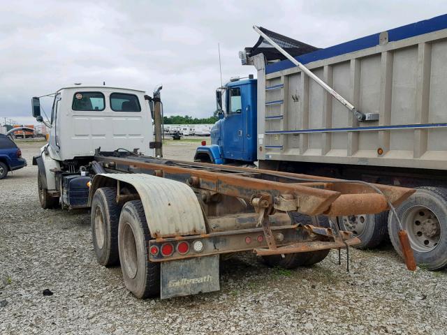 2FZXBJCB3XAA95654 - 1999 STERLING TRUCK LT 8500 WHITE photo 3