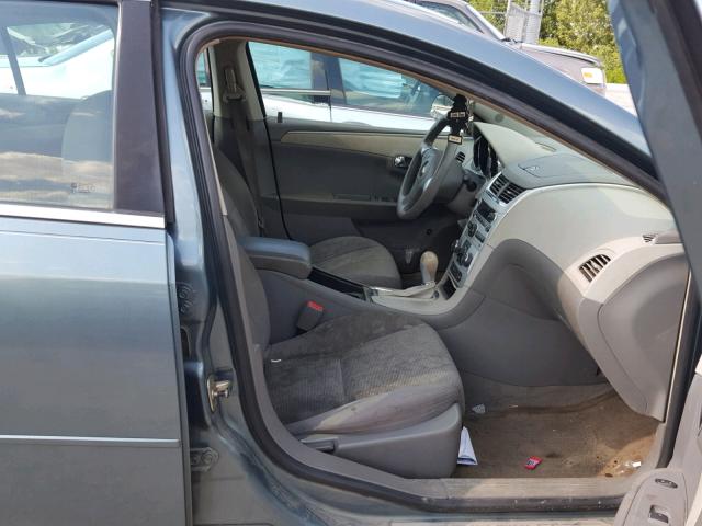 1G1ZG57B594205156 - 2009 CHEVROLET MALIBU LS 银色 照片 5