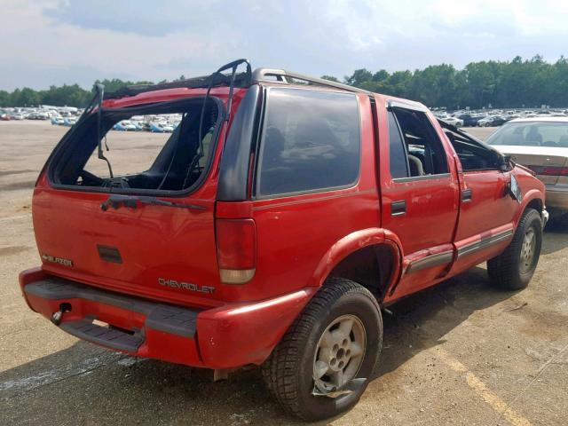 1GNDT13W7Y2344236 - 2000 CHEVROLET BLAZER RED photo 4