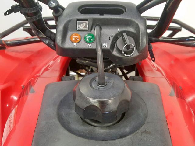 1HFTE2108J4200245 - 2018 HONDA TRX250 TM RED photo 7