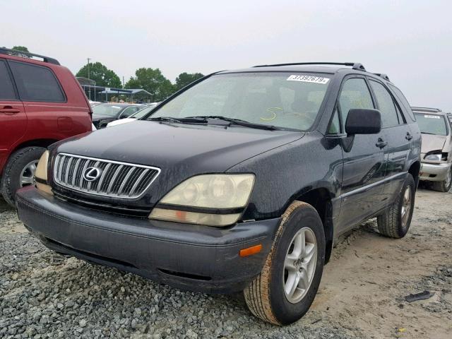 JTJGF10U330157447 - 2003 LEXUS RX 300 BLACK photo 2