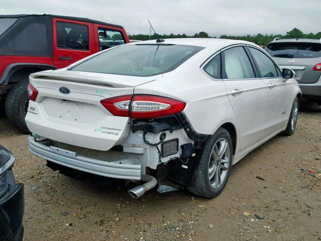 3FA6P0RU9GR266659 - 2016 FORD FUSION TIT WHITE photo 4