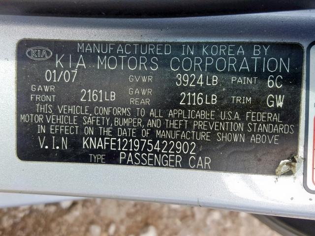 KNAFE121975422902 - 2007 KIA SPECTRA EX SILVER photo 10