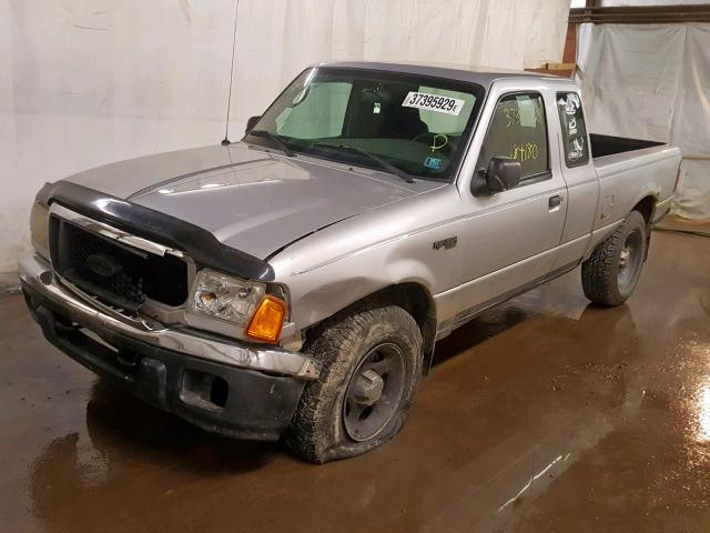 1FTYR15E25PA50934 - 2005 FORD RANGER SUP SILVER photo 2