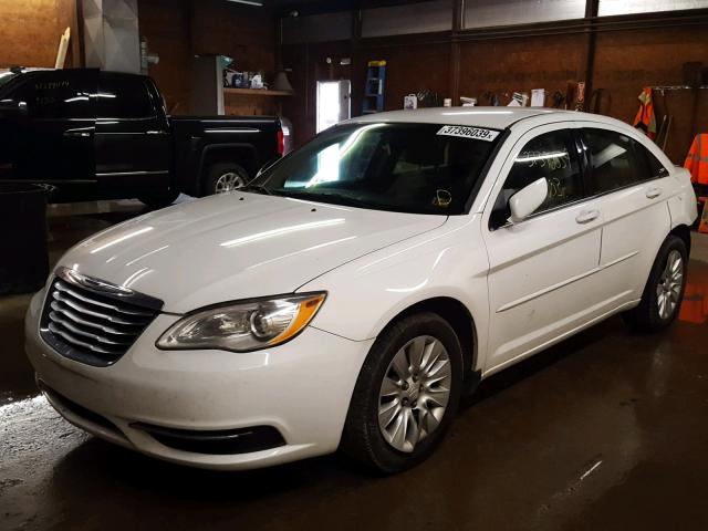 1C3CCBAB0DN604676 - 2013 CHRYSLER 200 LX WHITE photo 2