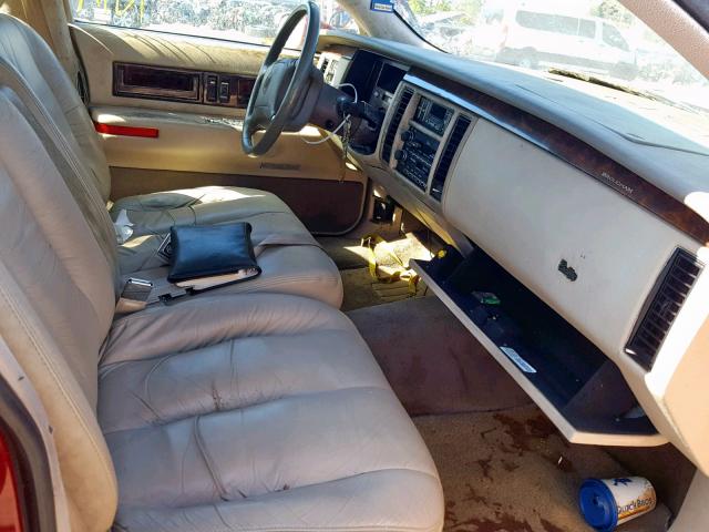1G6DW52P1RR719681 - 1994 CADILLAC FLEETWOOD RED photo 5