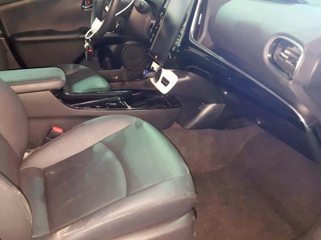 JTDKARFP5H3052992 - 2017 TOYOTA PRIUS PRIM 蓝色 照片 5