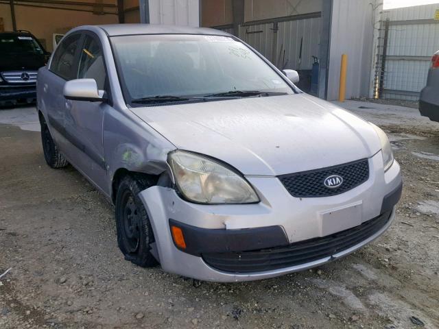 KNADE123266091548 - 2006 KIA RIO SILVER photo 1