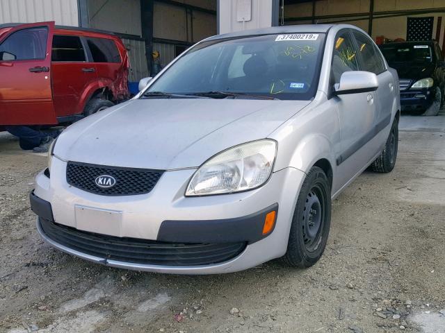 KNADE123266091548 - 2006 KIA RIO SILVER photo 2