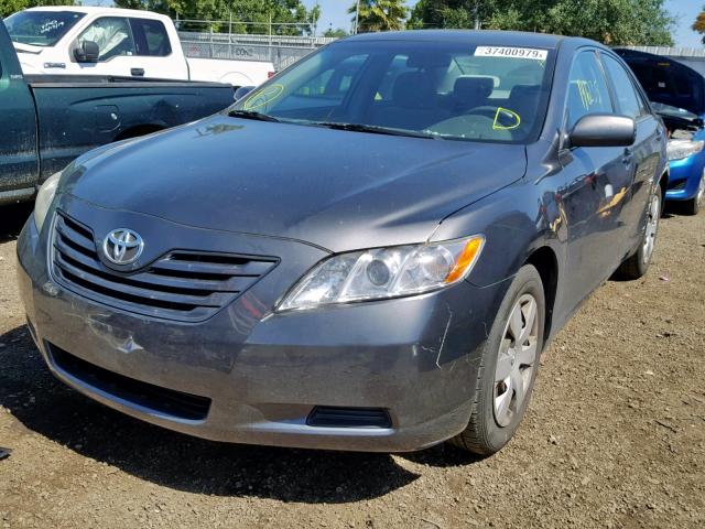 4T4BE46KX9R074673 - 2009 TOYOTA CAMRY BASE GRAY photo 2