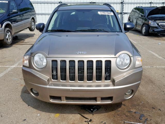 1J8FT47018D735064 - 2008 JEEP COMPASS SP 灰色 照片 9