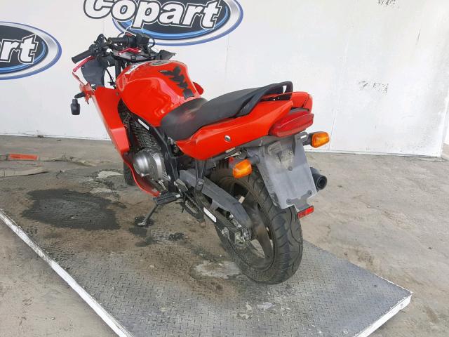 VTTGM51A662101254 - 2006 SUZUKI GS500 FK RED photo 3