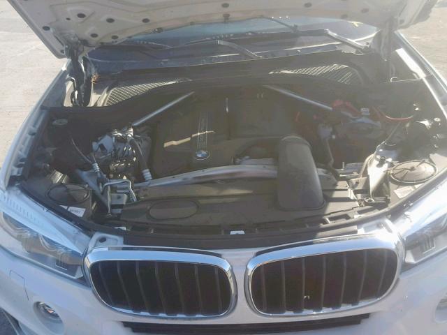 5UXKR2C55E0C00916 - 2014 BMW X5 SDRIVE3 WHITE photo 7