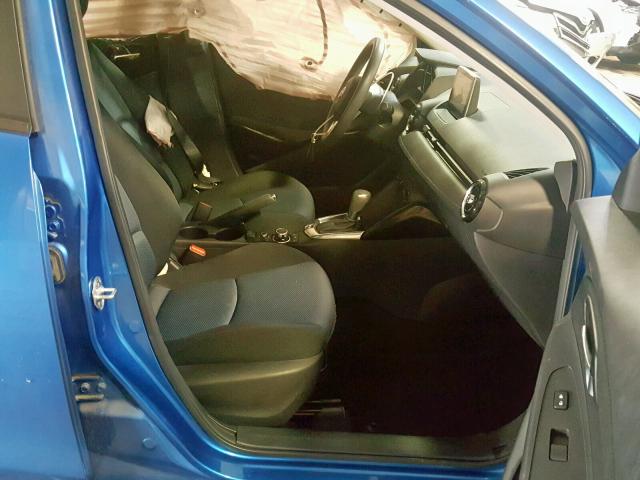 3MYDLBZV5GY117030 - 2016 TOYOTA SCION IA BLUE photo 5