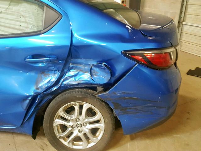 3MYDLBZV5GY117030 - 2016 TOYOTA SCION IA BLUE photo 9