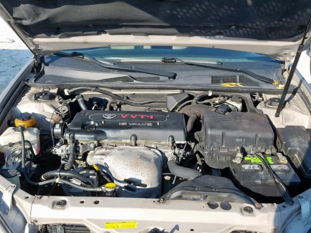 4T1BE30K63U722983 - 2003 TOYOTA CAMRY LE GOLD photo 7