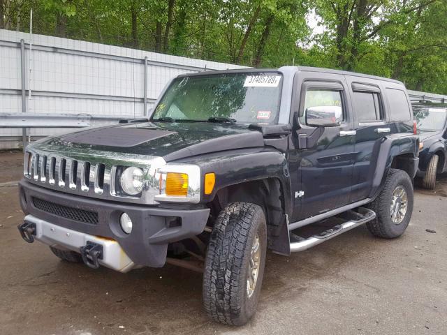 5GTEN63L288193838 - 2008 HUMMER H3 ALPHA BLACK photo 2