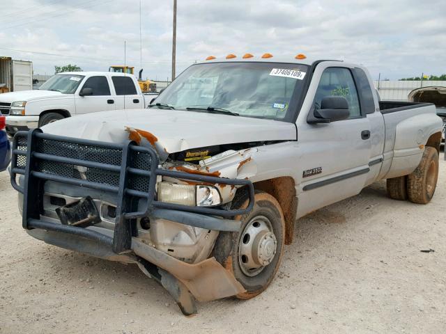 1B7MC33731J233322 - 2001 DODGE RAM 3500 SILVER photo 2