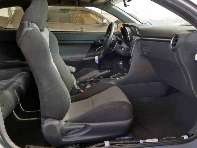 JTKJF5C70E3080438 - 2014 TOYOTA SCION TC GRAY photo 5
