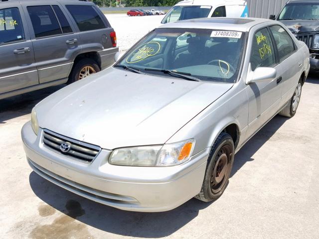 4T1BF22K81U122824 - 2001 TOYOTA CAMRY LE BEIGE photo 2