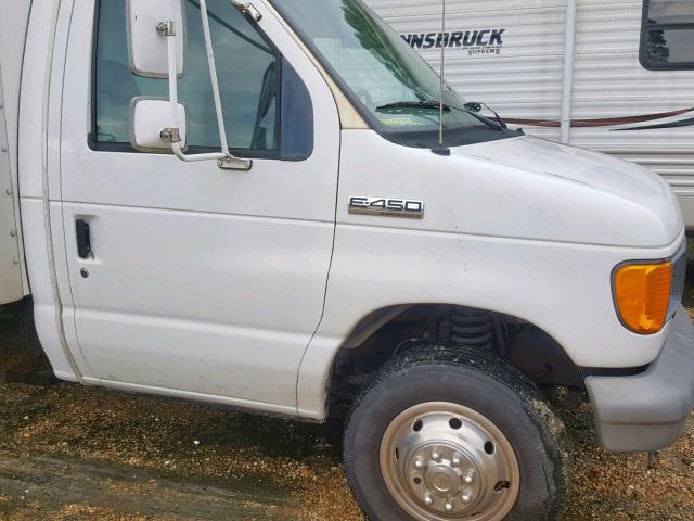 1FDXE45S76DA03797 - 2006 FORD E450 WHITE photo 9