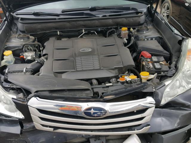 4S4BRDJCXB2441989 - 2011 SUBARU OUTBACK 3. GRAY photo 7