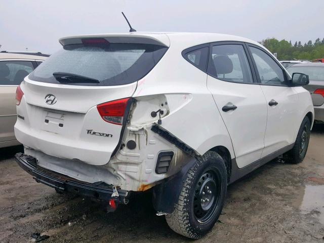 KM8JT3AC3BU194973 - 2011 HYUNDAI TUCSON GL WHITE photo 4