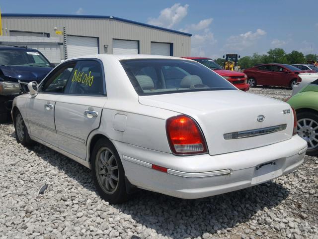 KMHFU45E63A255613 - 2003 HYUNDAI XG 350 WHITE photo 3