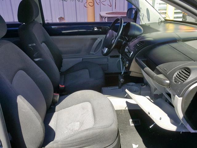 3VWBK21CX3M436313 - 2003 VOLKSWAGEN NEW BEETLE ლურჯი ფოტო 5