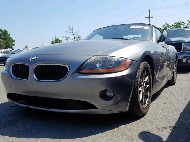 4USBT33403LS46091 - 2003 BMW Z4 2.5 GRAY photo 2