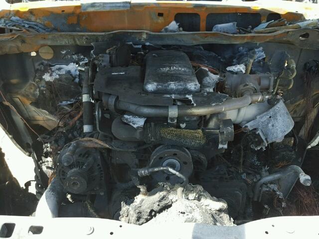 3C63R3CL6HG788646 - 2017 RAM 3500 ST BURN photo 7