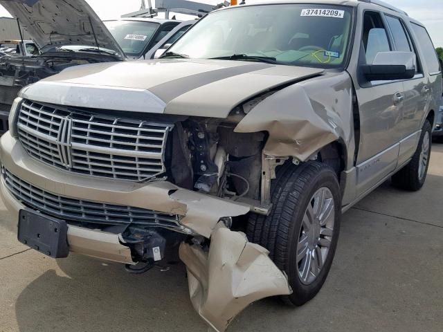 5LMFU27548LJ17319 - 2008 LINCOLN NAVIGATOR TAN photo 9