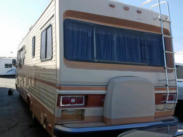 1GBKP37W8G3308515 - 1986 PRRO MOTORHOME BROWN photo 3