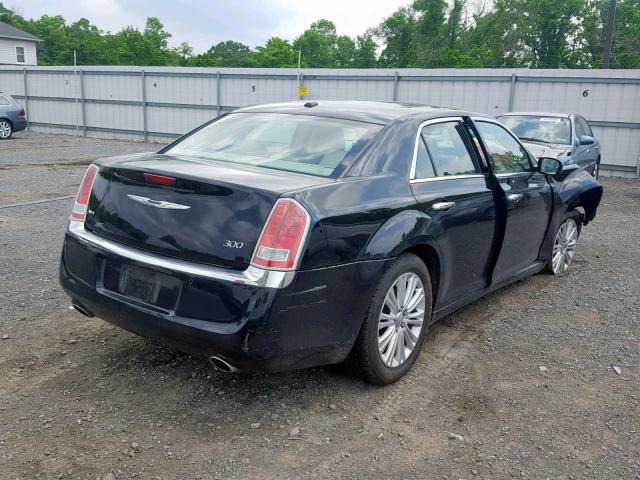 2C3CCAHG9CH313774 - 2012 CHRYSLER 300 LIMITE BLACK photo 4