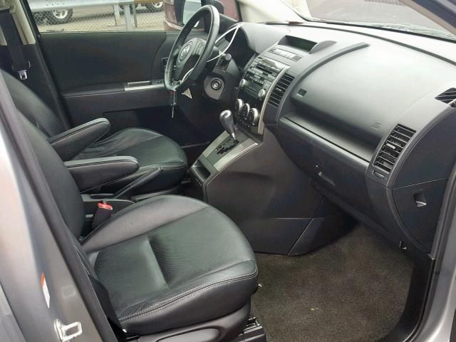 JM1CR2W33A0388343 - 2010 MAZDA 5 SILVER photo 5