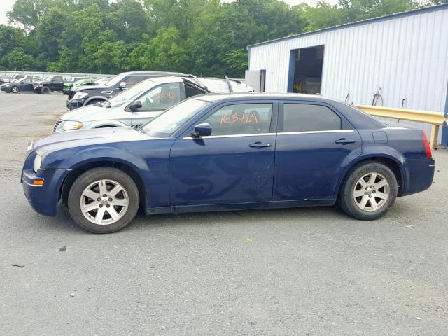 2C3KA53G56H157608 - 2006 CHRYSLER 300 TOURIN BLUE photo 9