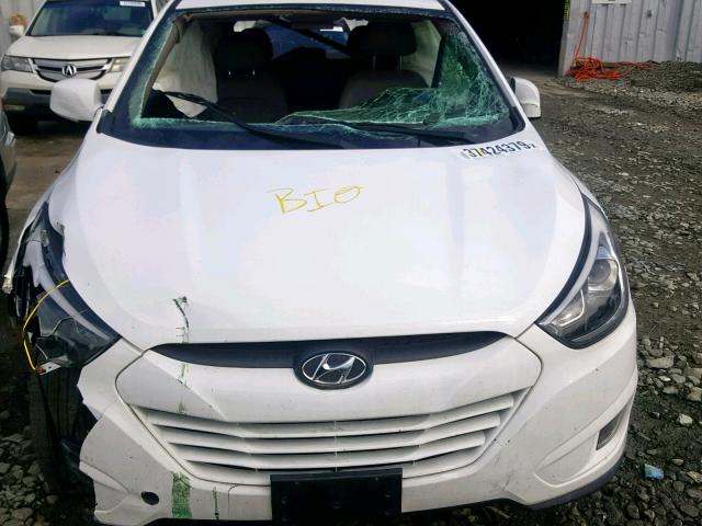 KM8JU3AG0FU953407 - 2015 HYUNDAI TUCSON LIM WHITE photo 9