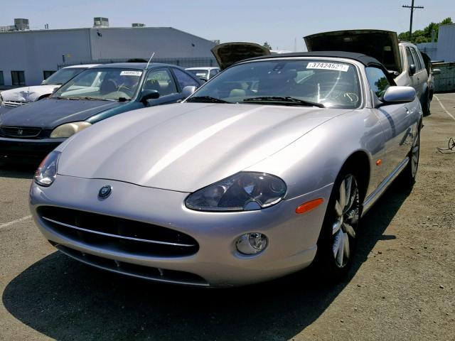 SAJDA42C262A45360 - 2006 JAGUAR XK8 SILVER photo 2