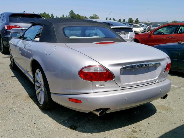 SAJDA42C262A45360 - 2006 JAGUAR XK8 SILVER photo 3