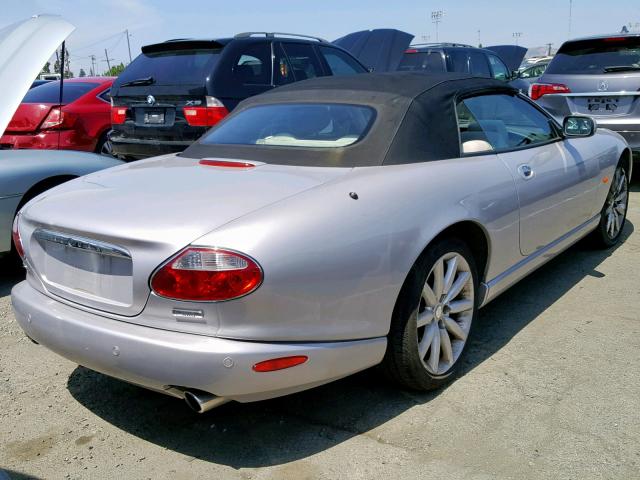 SAJDA42C262A45360 - 2006 JAGUAR XK8 SILVER photo 4