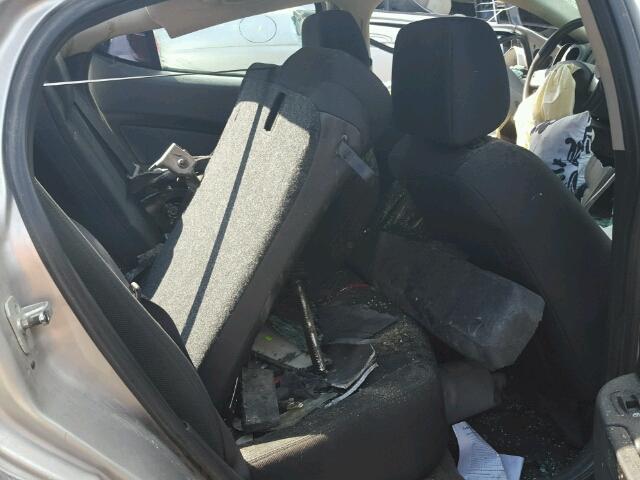 2G2WP552261116105 - 2006 PONTIAC GRAND PRIX ვერცხლისფერი ფოტო 6