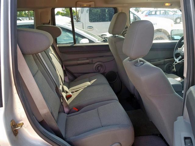 1J8HG48K47C659499 - 2007 JEEP COMMANDER SILVER photo 6