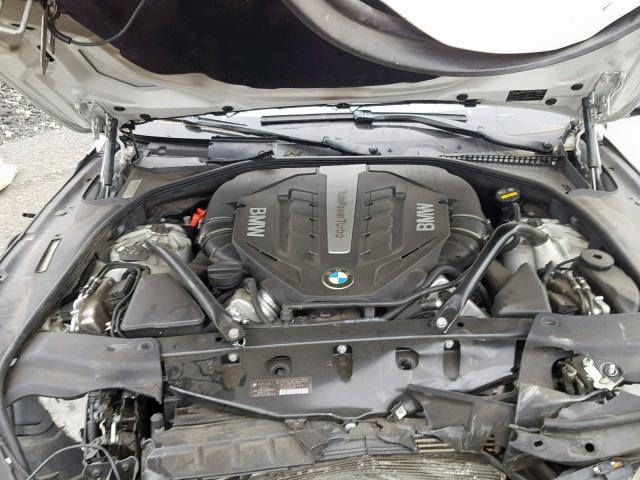 WBA6B4C5XFD761300 - 2015 BMW ALPINA B6 Weiß Foto 7