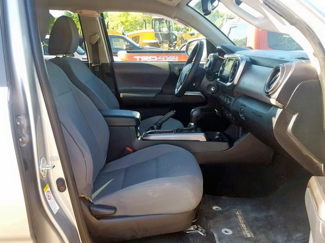 5TFCZ5AN7KX179108 - 2019 TOYOTA TACOMA DOU SILVER photo 5