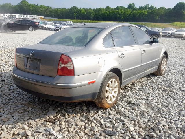 WVWPD63B72P280142 - 2002 VOLKSWAGEN PASSAT GLS SILVER photo 4