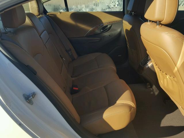 1G4GF5G39EF123032 - 2014 BUICK LACROSSE T WHITE photo 6