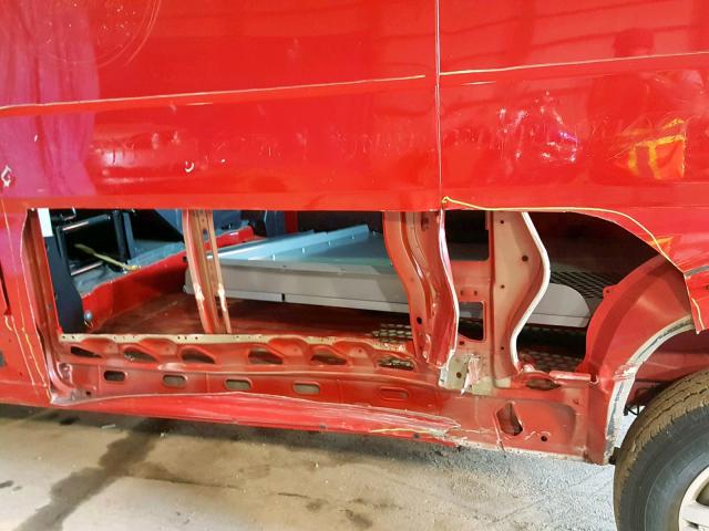 3C6TRVBG6EE101902 - 2014 RAM PROMASTER RED photo 9