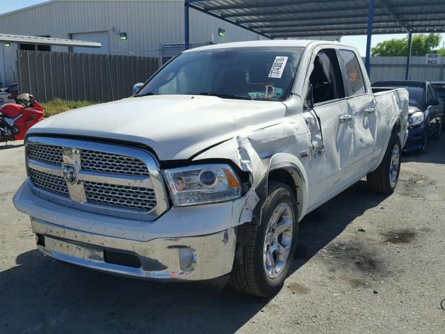 1C6RR6JT4HS532402 - 2017 RAM 1500 LARAM WHITE photo 2